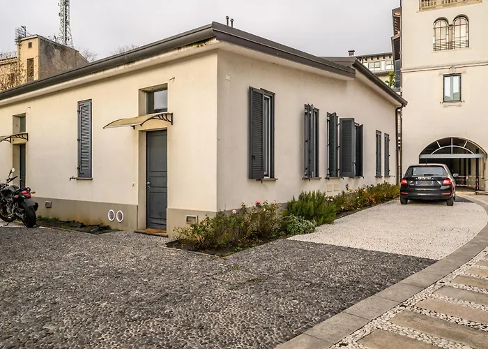 Stazione Di Lambrate-Il Mulino Storico A 10 Stelle